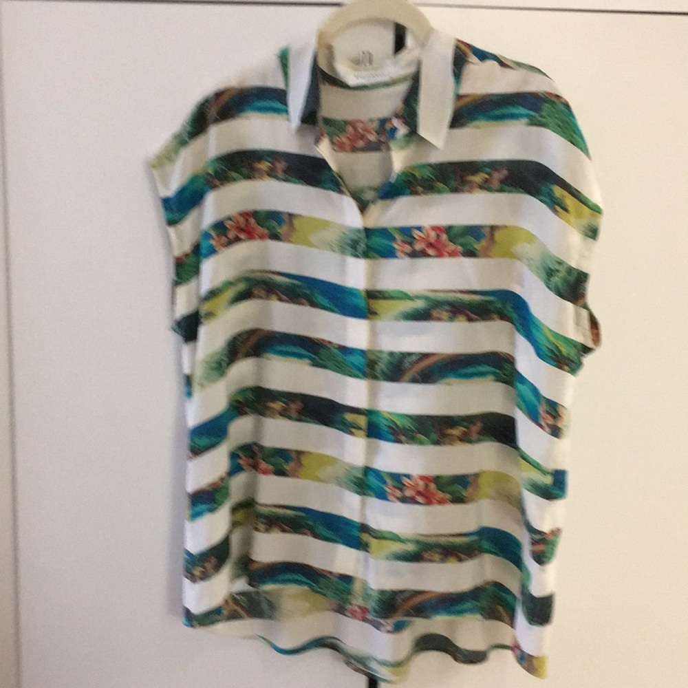 Equipment Hawaiian striped silk top!